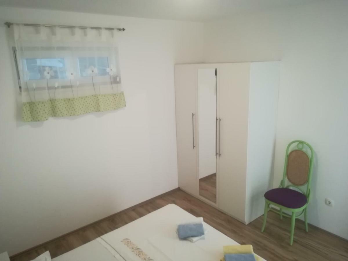 Apartments Galic Podgora Exterior foto